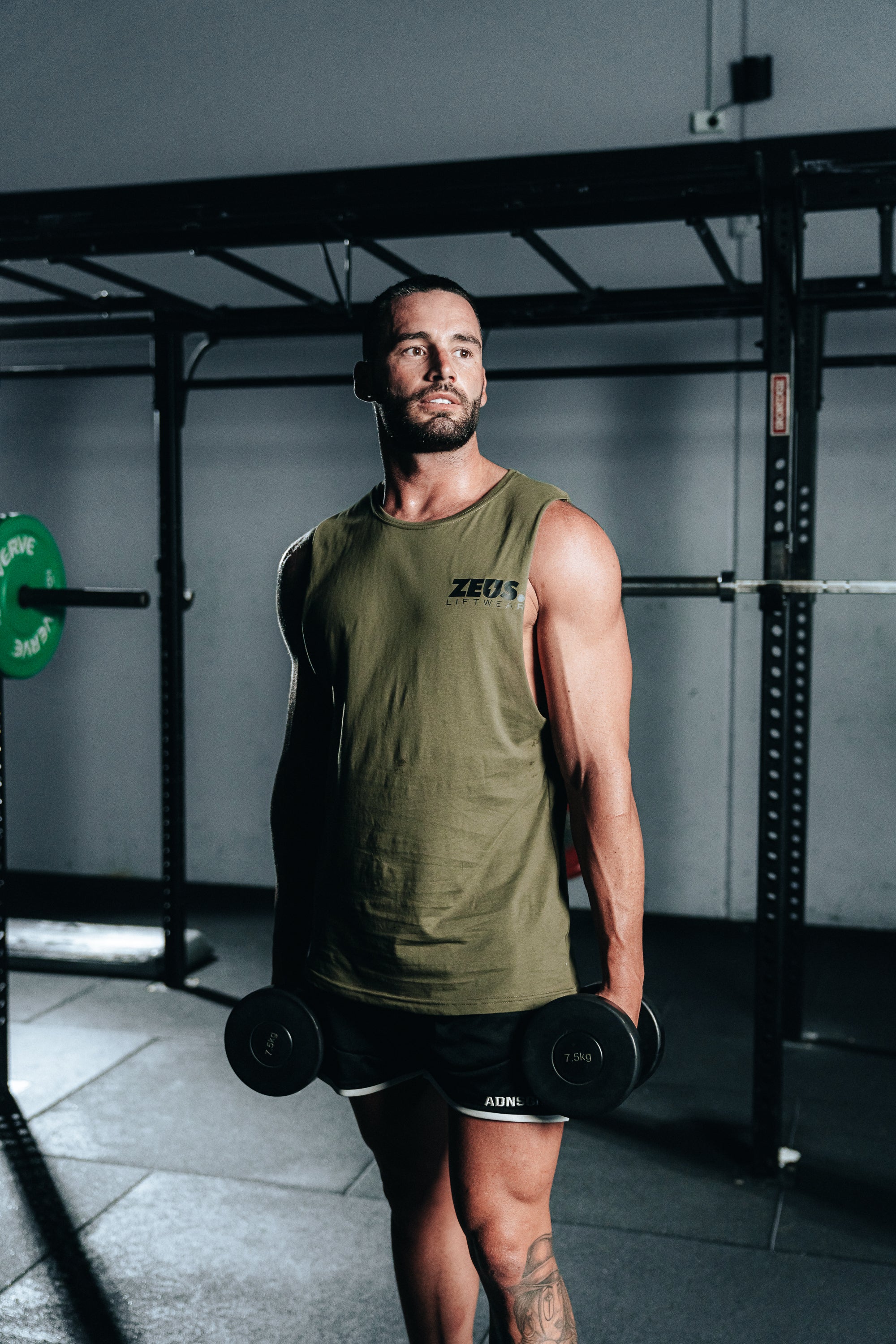 Zeus Simplicity Tank (Army)